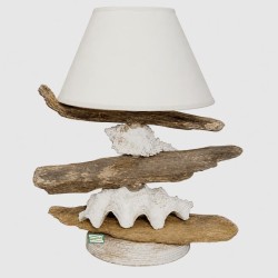 Lampe en bois flotté