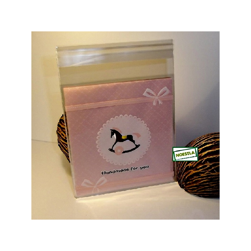 50 Pochettes cadeaux roses Le Poney
